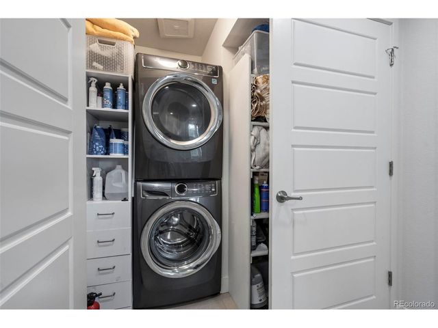 7885 W 43rd Cir, Wheat Ridge, CO 80033