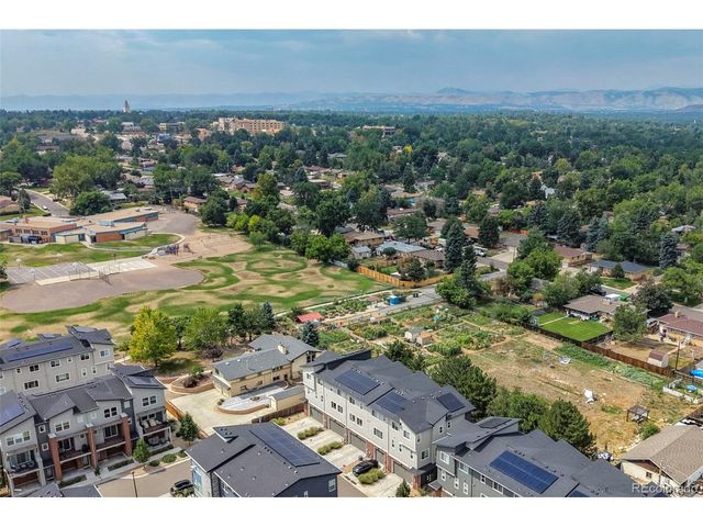 7885 W 43rd Cir, Wheat Ridge, CO 80033