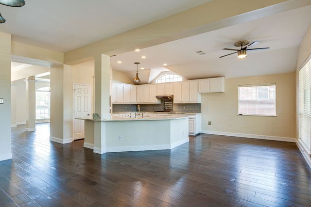 704 Glendale Drive, Keller, TX 76248