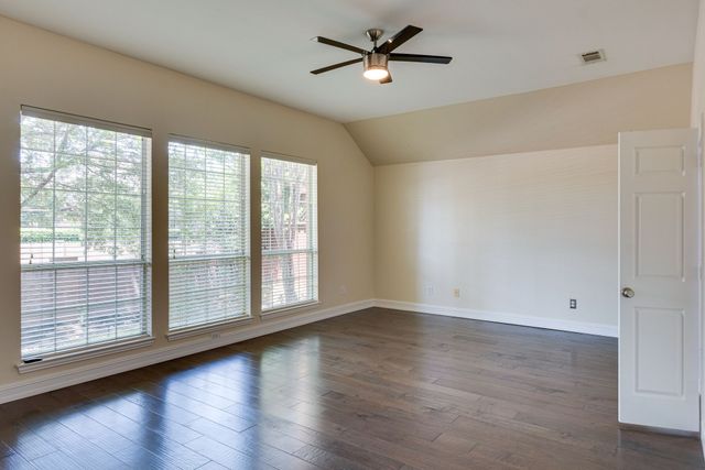 704 Glendale Drive, Keller, TX 76248