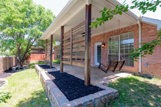 704 Glendale Drive, Keller, TX 76248