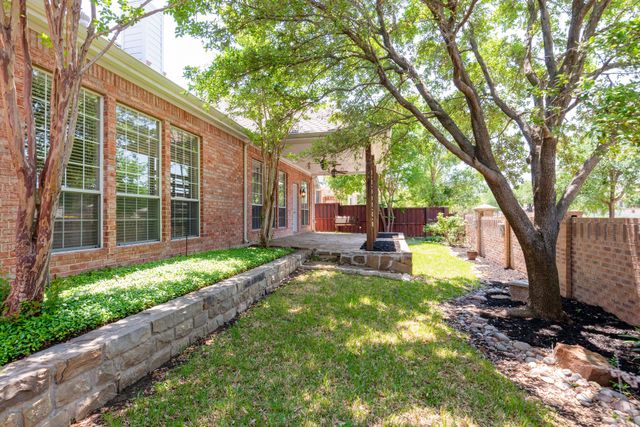 704 Glendale Drive, Keller, TX 76248