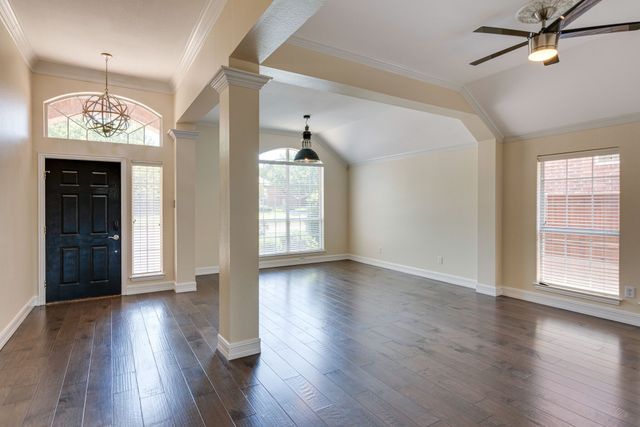 704 Glendale Drive, Keller, TX 76248