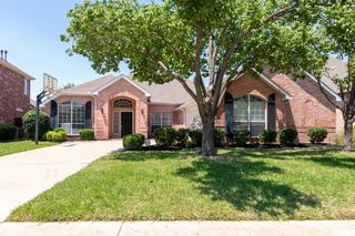 704 Glendale Drive, Keller, TX 76248