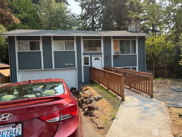 29754 4th Avenue S, Federal Way, WA 98023