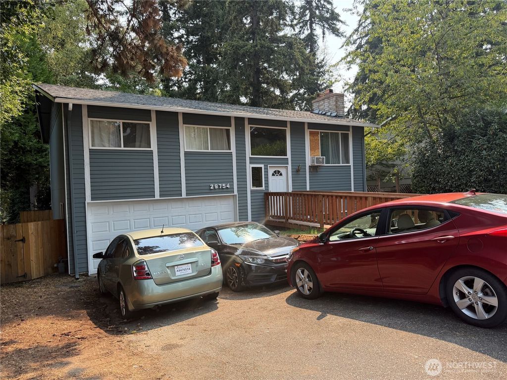 29754 4th Avenue S, Federal Way, WA 98023