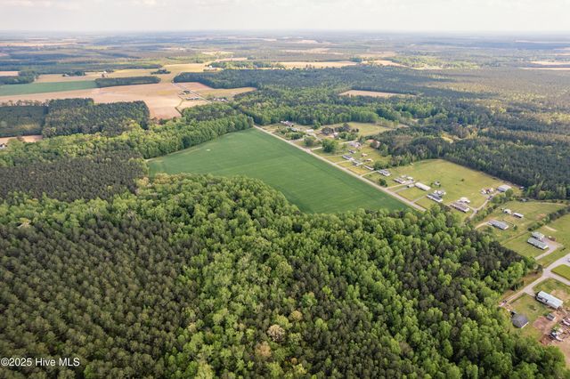 000 Hazelton Road, Gates, NC 27937