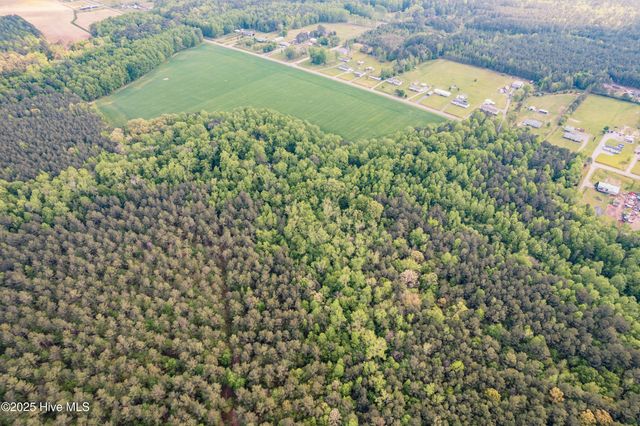 000 Hazelton Road, Gates, NC 27937