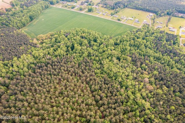 000 Hazelton Road, Gates, NC 27937
