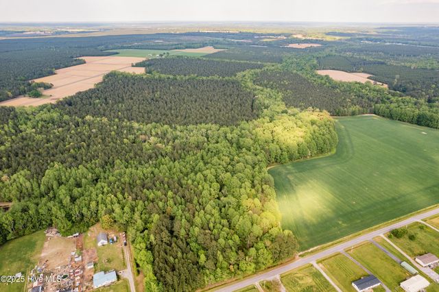 000 Hazelton Road, Gates, NC 27937