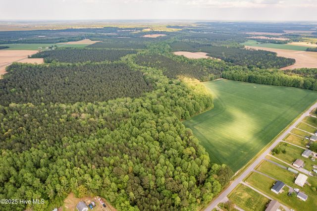 000 Hazelton Road, Gates, NC 27937