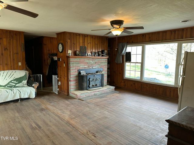 186 Liberty Hill Road, Chuckey, TN 37641