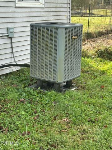 186 Liberty Hill Road, Chuckey, TN 37641