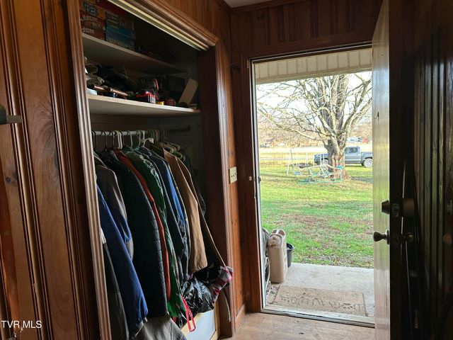 186 Liberty Hill Road, Chuckey, TN 37641