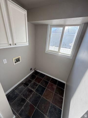 5902 S TROWBRIDGE WAY, Kearns, UT 84118