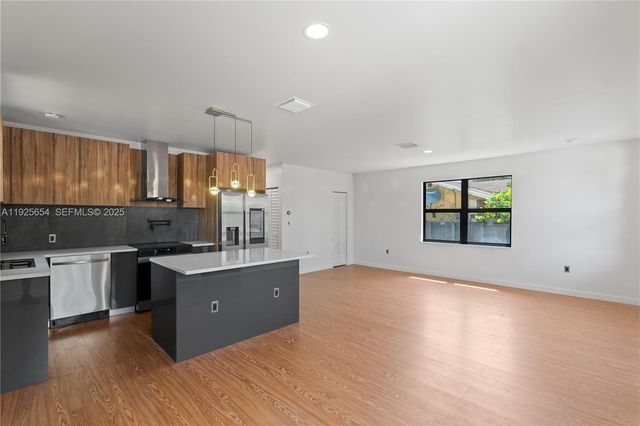 1745 NW 151st St, Miami Gardens, FL 33054