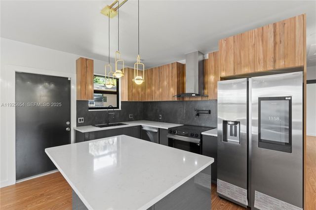 1745 NW 151st St, Miami Gardens, FL 33054