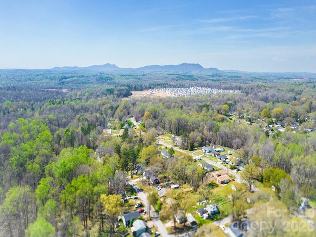 256 NILA DAWN Avenue, Gastonia, NC 28052