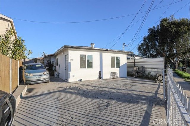 11114 Willowbrook Avenue, Los Angeles, CA 90059