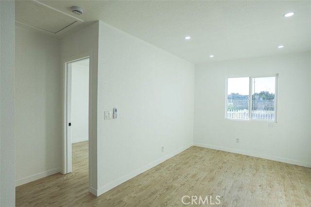 11114 Willowbrook Avenue, Los Angeles, CA 90059