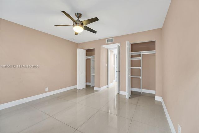 4848 NW 24th Ct 118, Lauderdale Lakes, FL 33313