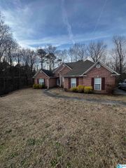 6255 NORTHRIDGE CIRCLE, Gardendale, AL 35071