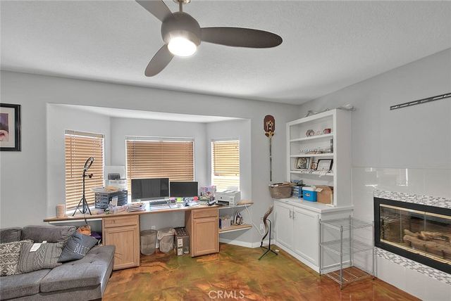 11077 Valle Vista Road, Phelan, CA 92371