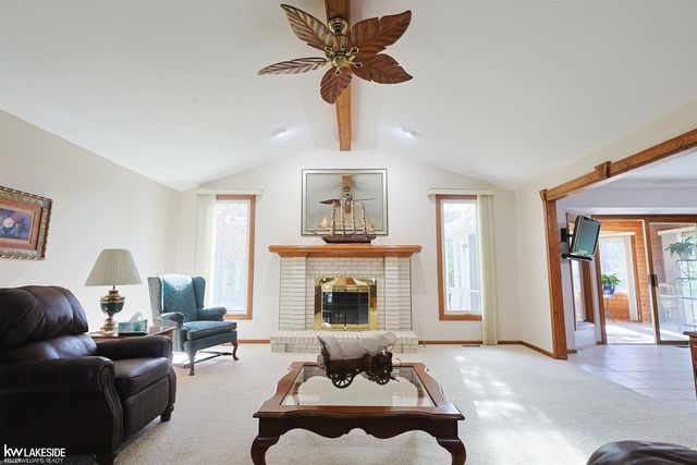 53338 Villa Rosa Drive, Macomb, MI 48042