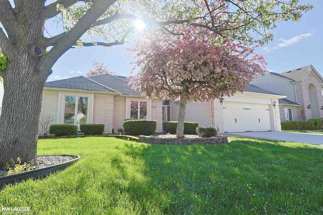 53338 Villa Rosa Drive, Macomb, MI 48042