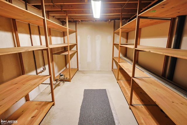 53338 Villa Rosa Drive, Macomb, MI 48042