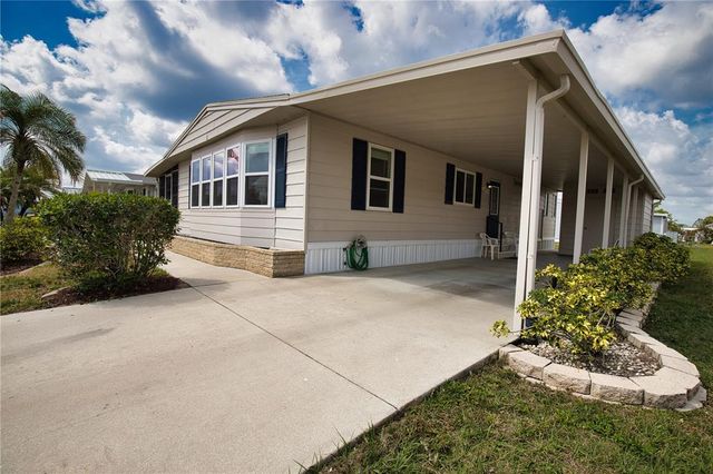 423 TARDE LOGO CIRCLE, North Port, FL 34287