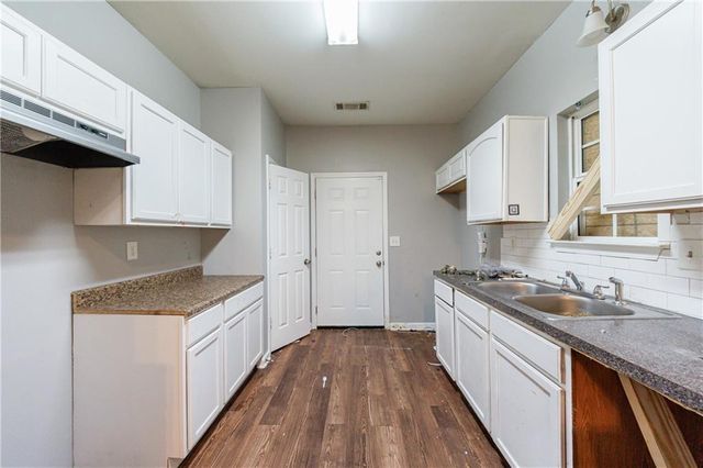 3690 Adamsville SW Drive, Atlanta, GA 30331