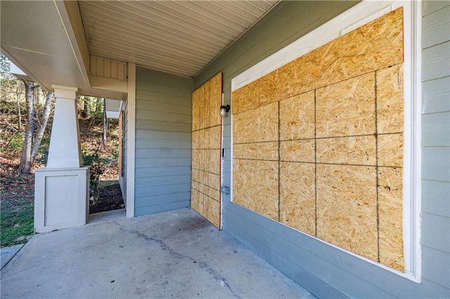 3690 Adamsville SW Drive, Atlanta, GA 30331