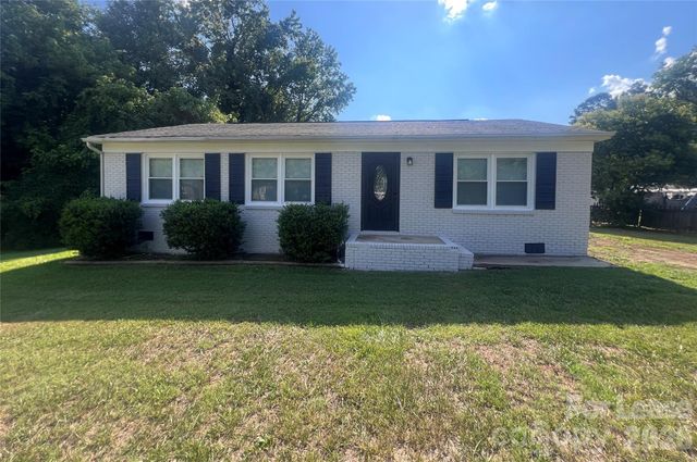 3605 Somerset Drive, Gastonia, NC 28052