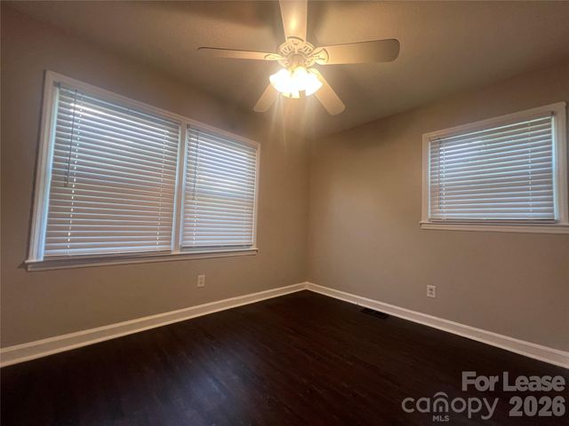 3605 Somerset Drive, Gastonia, NC 28052