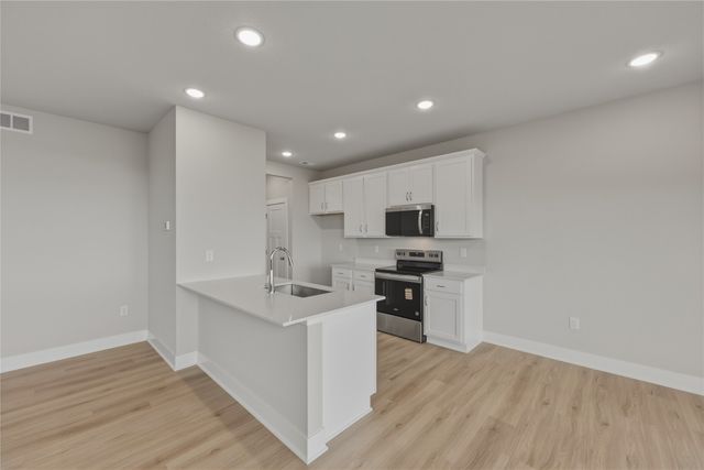 103 NE Doe Pointe Lane, Ankeny, IA 50021