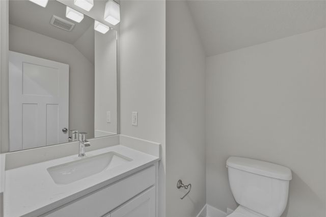 103 NE Doe Pointe Lane, Ankeny, IA 50021