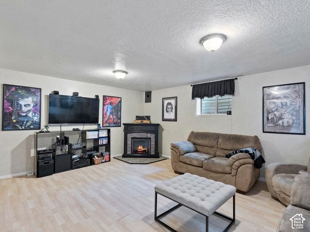 9145 E KELLY DR, Huntsville, UT 84317