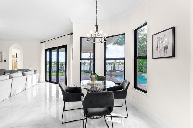 647 Edgebrook Lane, Royal Palm Beach, FL 33411