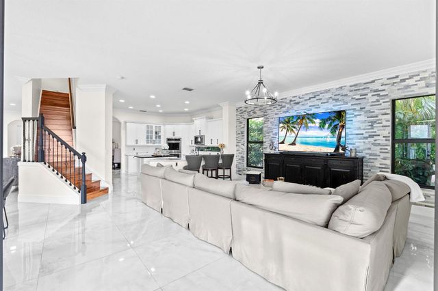 647 Edgebrook Lane, Royal Palm Beach, FL 33411