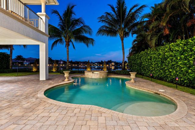 647 Edgebrook Lane, Royal Palm Beach, FL 33411
