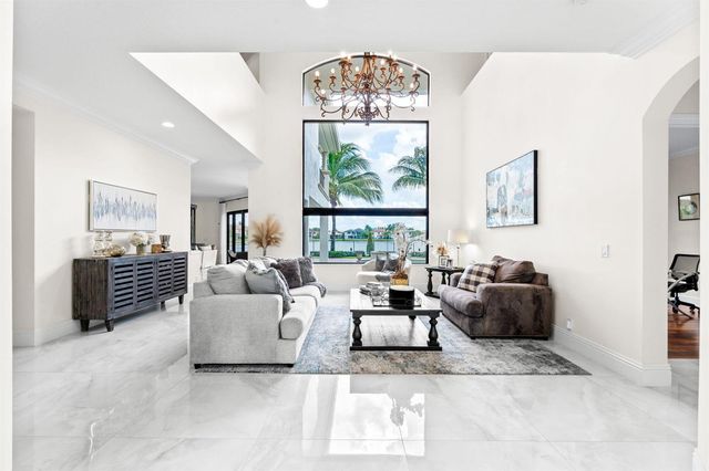 647 Edgebrook Lane, Royal Palm Beach, FL 33411