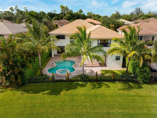 647 Edgebrook Lane, Royal Palm Beach, FL 33411