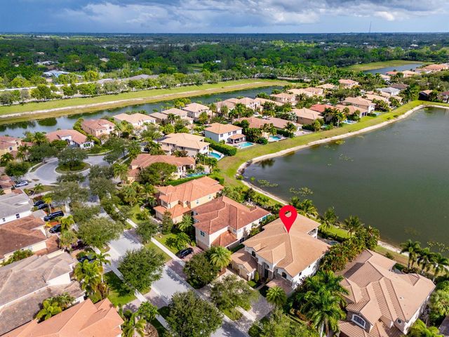 647 Edgebrook Lane, Royal Palm Beach, FL 33411