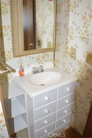 18 Oak Hill, Oroville, CA 95966