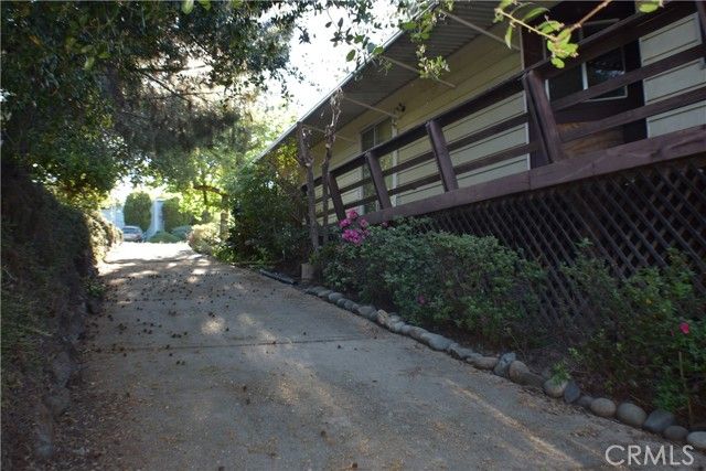 18 Oak Hill, Oroville, CA 95966