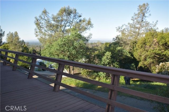 18 Oak Hill, Oroville, CA 95966