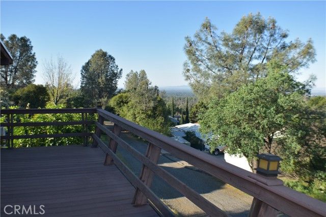 18 Oak Hill, Oroville, CA 95966