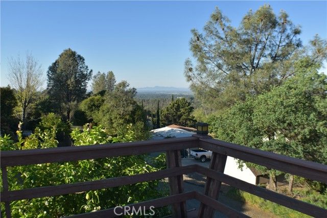 18 Oak Hill, Oroville, CA 95966