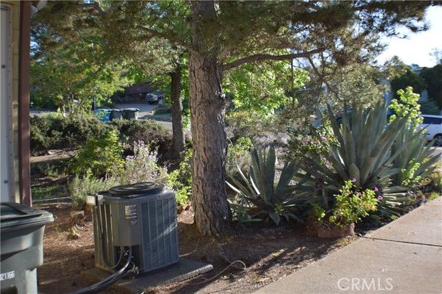 18 Oak Hill, Oroville, CA 95966